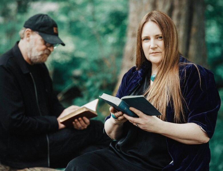 Yvonne Lyon & Boo Hewerdine – Things Found In Books
