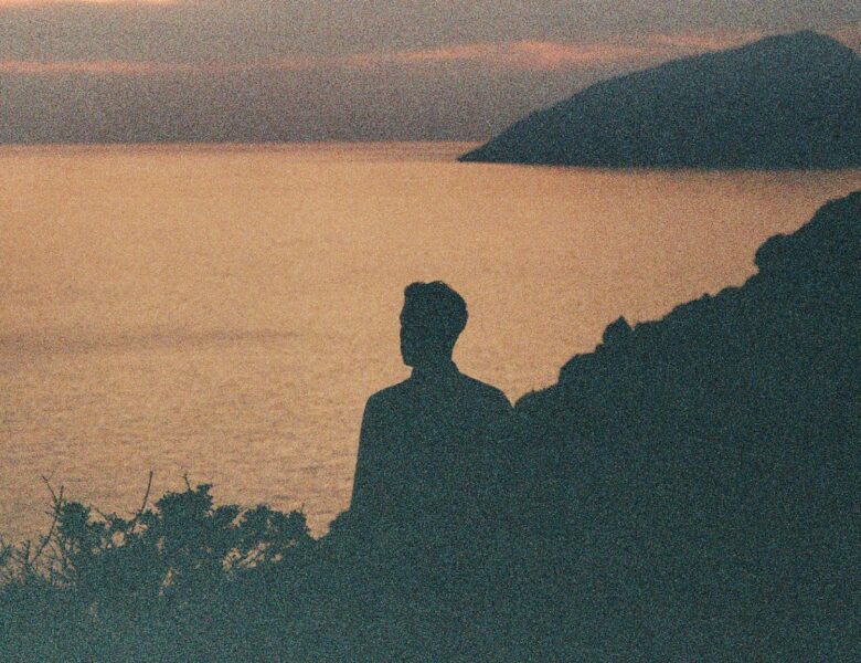 Plàsi – Father’s Eyes